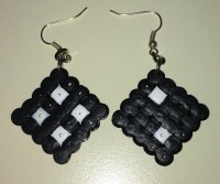 pendientes dados